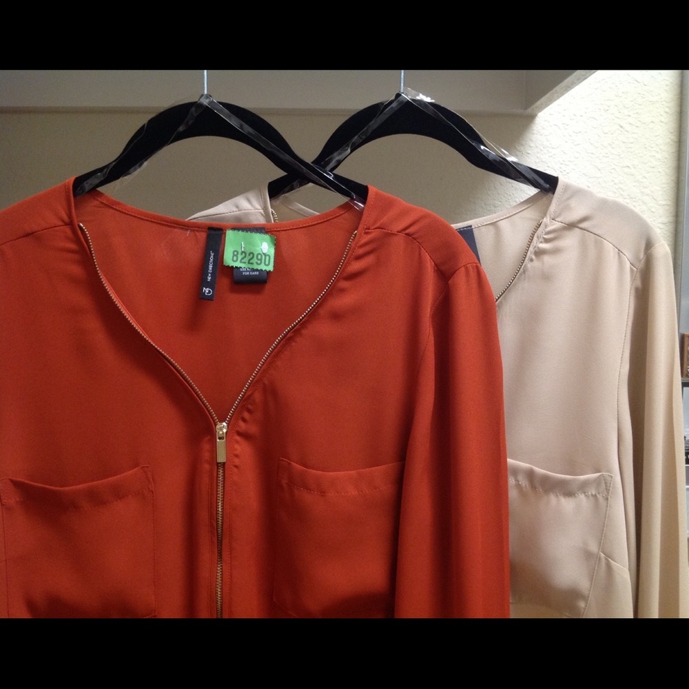 New Direction Tops Size Large - Picture 3 of 6